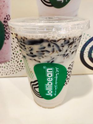 Grass Jelly Soya cincau at Jollibean - Fairprice Hub in West Singapore