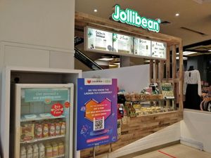 Shop front at Jollibean - Fairprice Hub in West Singapore