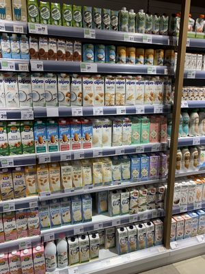 Alpro, Almond breeze, Valsoia mylks at Maximarket Mercator in Ljubljana