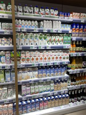 Riso Scotti, Joya and Eco Mill mylks at Maximarket Mercator in Ljubljana