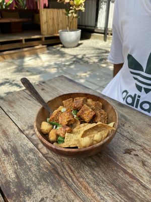   at Malu Poke in Dikwella