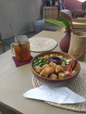  at Malu Poke in Dikwella