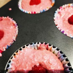 Lovely strawberry raw cakes. at Slowwings in Ieper