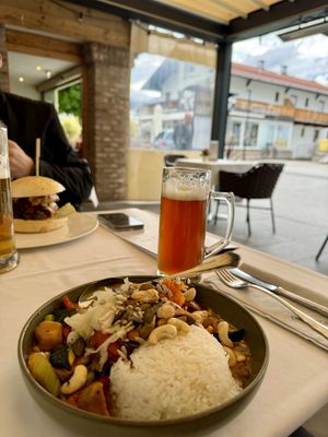 Superfood Bowl   at Bräukeller & Grill in Seefeld In Tirol