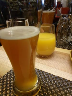 Vegan Franziskaner Beer and organic vegan orange juice at Bräukeller & Grill in Seefeld In Tirol
