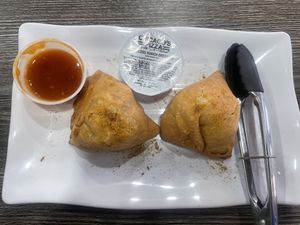 Samosas at Pizza Twist in Chandler