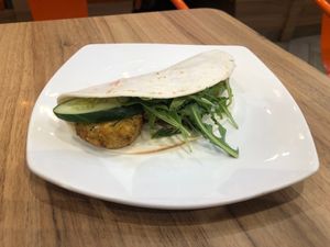 Falafel with hummus flat bread at The Soup Spoon - AMK in Northeast Singapore