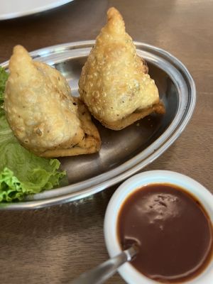 Samosa  at Rangooli Restaurant in West Singapore