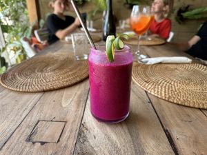 Fresh P smoothie, excellent   at Mama Pizza in 