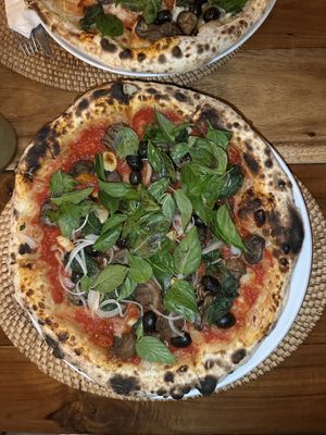 Vegan Queen   at Mama Pizza in 