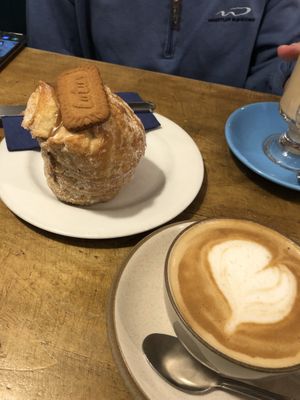 BEST VEGAN LOTUS MUFFEN 😍😍 at The Chakra Lounge in Buxton