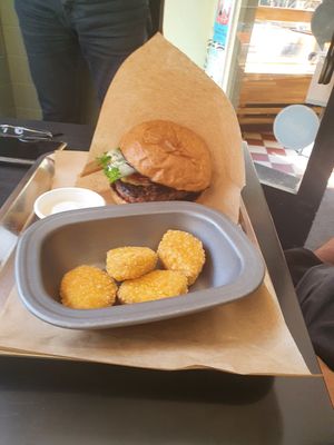 Cheeseburger c at Bun2Bun - Kallio in Helsinki