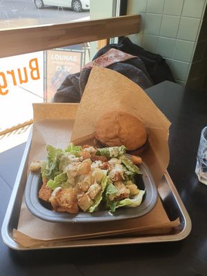 Classic burger at Bun2Bun - Kallio in Helsinki