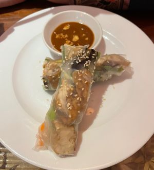 Tofu Summer Rolls / Gỏi Cuốn Đậu Hũ  at Sen Viet Vegan in East London