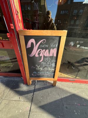 Lunch offer   at Sen Viet Vegan in East London