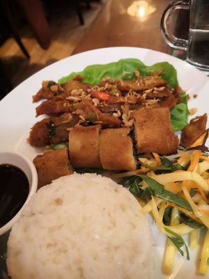 Presidential bun cha at Sen Viet Vegan in East London