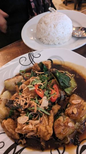 Aubergine and tofu at Sen Viet Vegan in East London