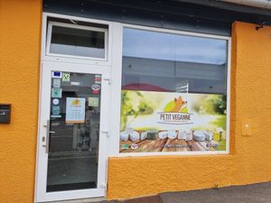 Front at Petit Veganne in Sarralbe