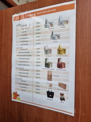 Price list at Petit Veganne in Sarralbe