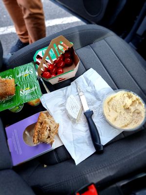 Lunch in the car with cheeze from petit Veganne at Petit Veganne in Sarralbe