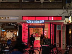 🤩 Wow! Never before seen a concept like Vitaminfood Cafe / Experience store!  at Vitamin Food in Rotterdam