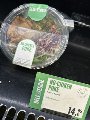 Heura poke bowl   at BCN - Deli & Cia - T2 in Barcelona