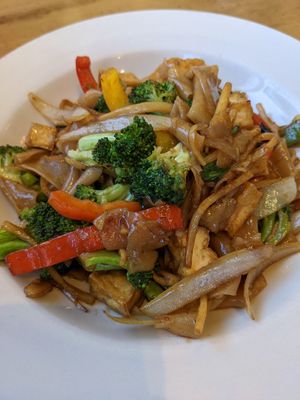 Drunken noodles w/ tofu at Thai Chili in Ouray