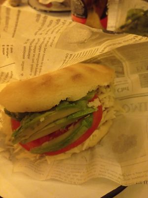 Gran sabana vegana at Tumatey in Barcelona