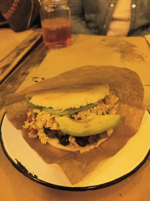 Arepa mulata vegana at Tumatey in Barcelona
