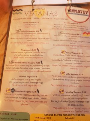 Vegan arepa menú at Tumatey in Barcelona