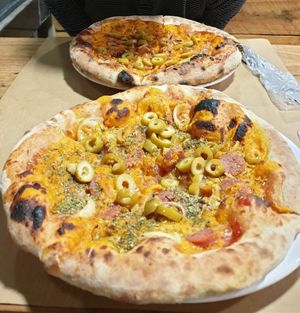 Calabrevegan pizza at Planet Vegan in Sao Paulo