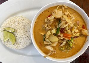 red curry  at Soulfood Kitchen in El Paredon