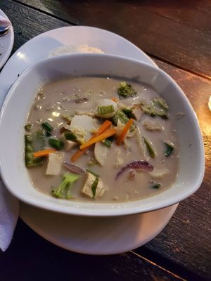 Green curry at Soulfood Kitchen in El Paredon