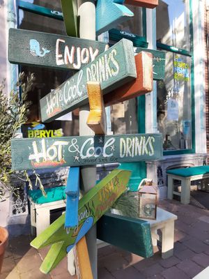 Signing at Beryl's  in Deventer