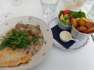 Vegan-au-vent at Den Olifant in Ypres
