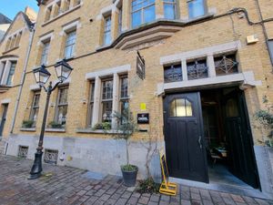 Front, entrance at Den Olifant in Ypres