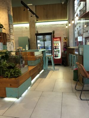 Inside  at Mahalo Poke in Alicante