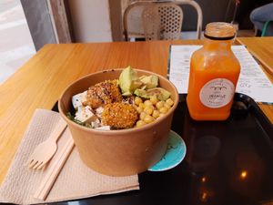 Bowl made by me 🍜😊👌 at Mahalo Poke in Alicante