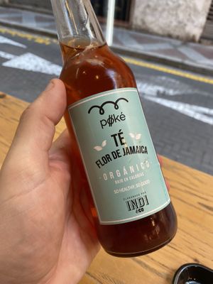 Organic cold tea  at Mahalo Poke in Alicante