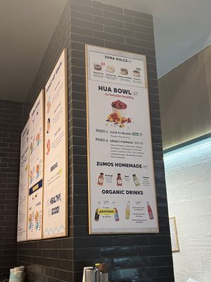   at Mahalo Poke in Alicante