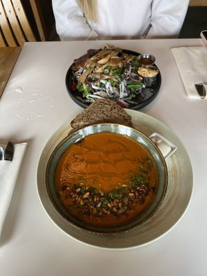 Tomato Soup & Oyster mushroom noodles  at Funky Fresh Cafe - DogA in Oslo