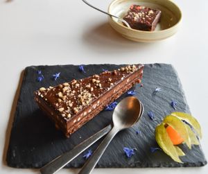 Lion's cake (chocolate and fudge), brawnie and strawberry cheesecake at Funky Fresh Cafe - DogA in Oslo