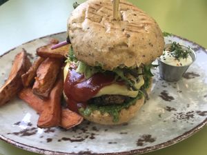 Smoked black bean burger at Funky Fresh Cafe - DogA in Oslo