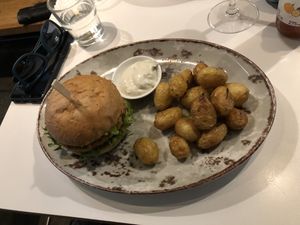 Burger at Funky Fresh Cafe - DogA in Oslo