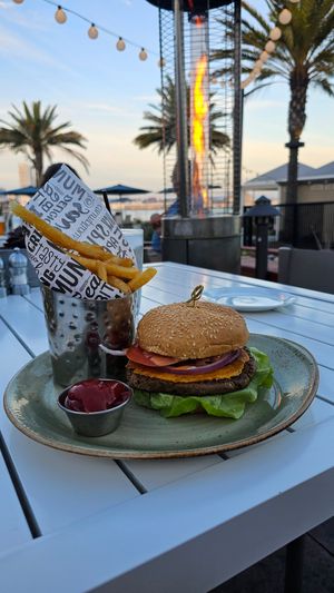 VEGGIE BURGER 21
plant based patty, vegan cheddar, roasted garlic
vegenaise, lettuce, onion, tomato, house sauce
(VG) at Albaca in Coronado