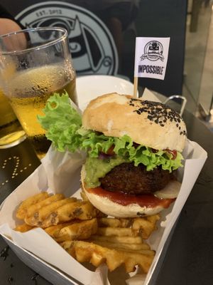 Vegan impossible burger 👌 at The Tiramisu Hero in Central Singapore