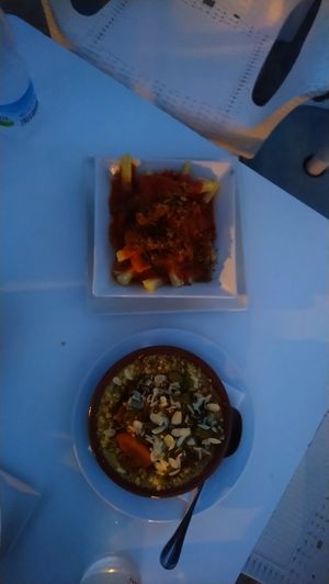 Patatas bravas y cous cous at Nazarí in Benaocaz