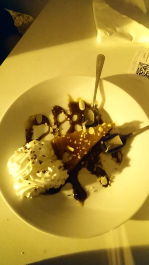 Tarta de almendra at Nazarí in Benaocaz