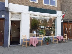 Restaurant terras at Trevi's in Amsterdam