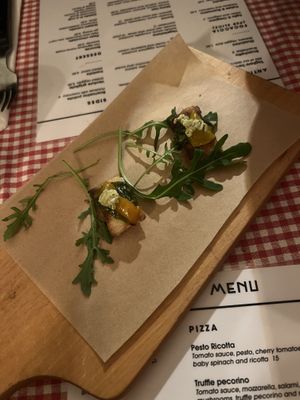 Little taster on arrival!   at Trevi's in Amsterdam